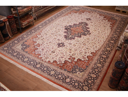 Exklusiver Seidenteppich Gom Palastteppich Beige 591x390 cm