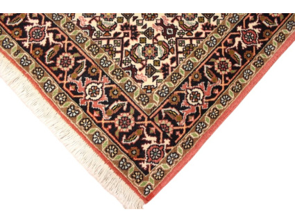 bidjar_laufer_4_1474682176