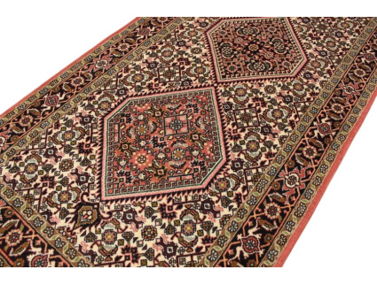 bidjar_laufer_5_676016721