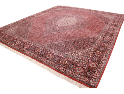 bidjat_350x300__11-photoroom