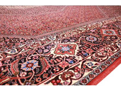 bidjat_350x300__9-photoroom