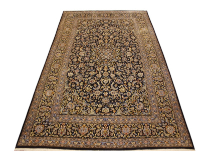 dunkelblauer_keschan_1