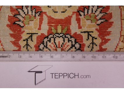 hereke_seidenteppich_gunstig_online_kaufen_bei_teppich_com_1-photoroom