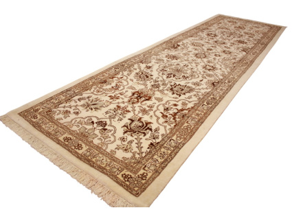 laufer_waramin_9_1127776109